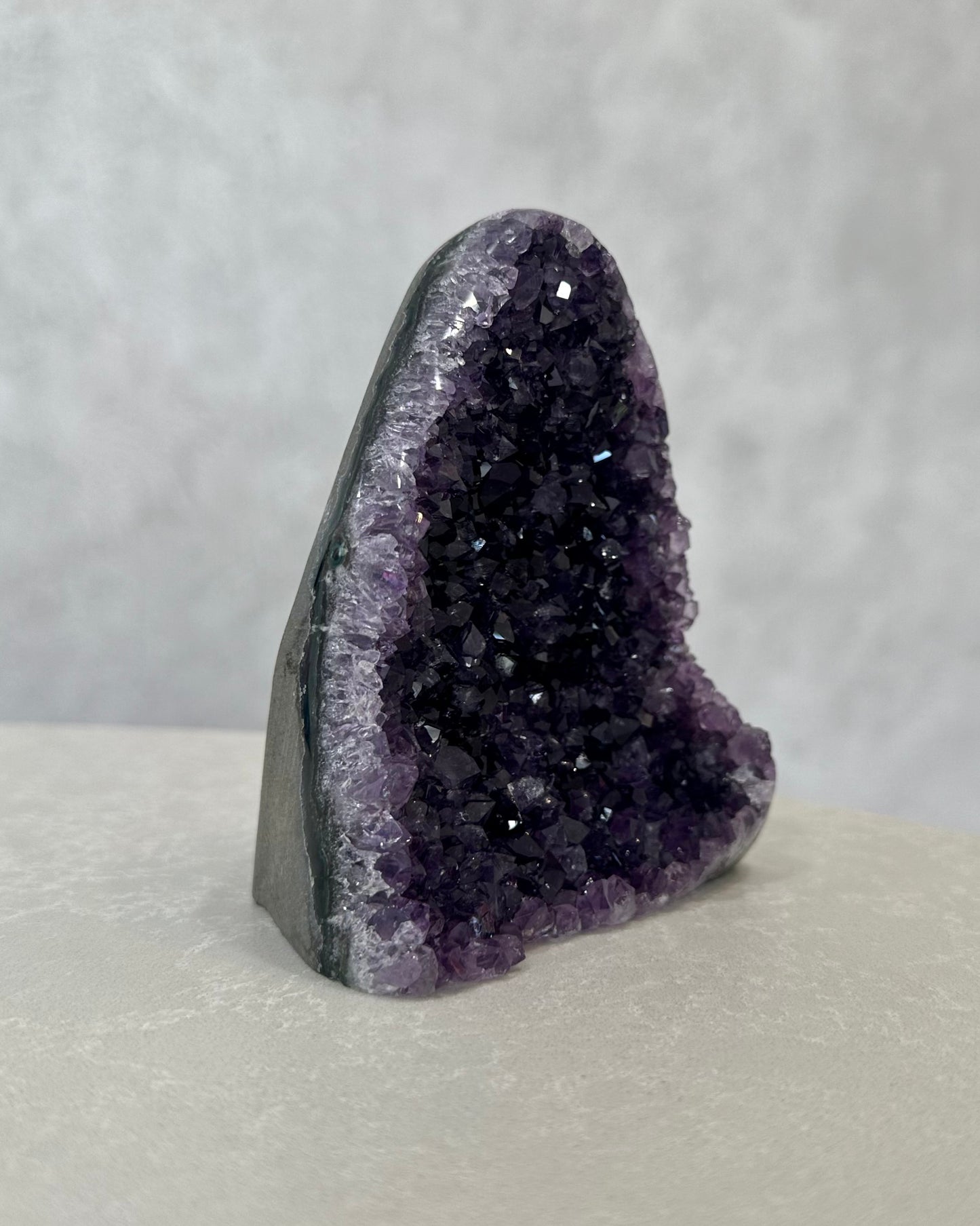 AMETHYST GEODE CLUSTER 03