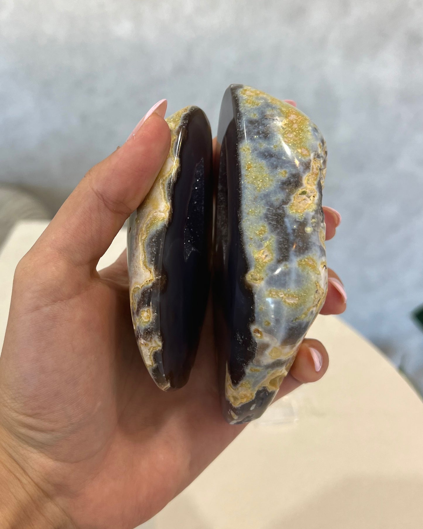 AGATE PAIR 01