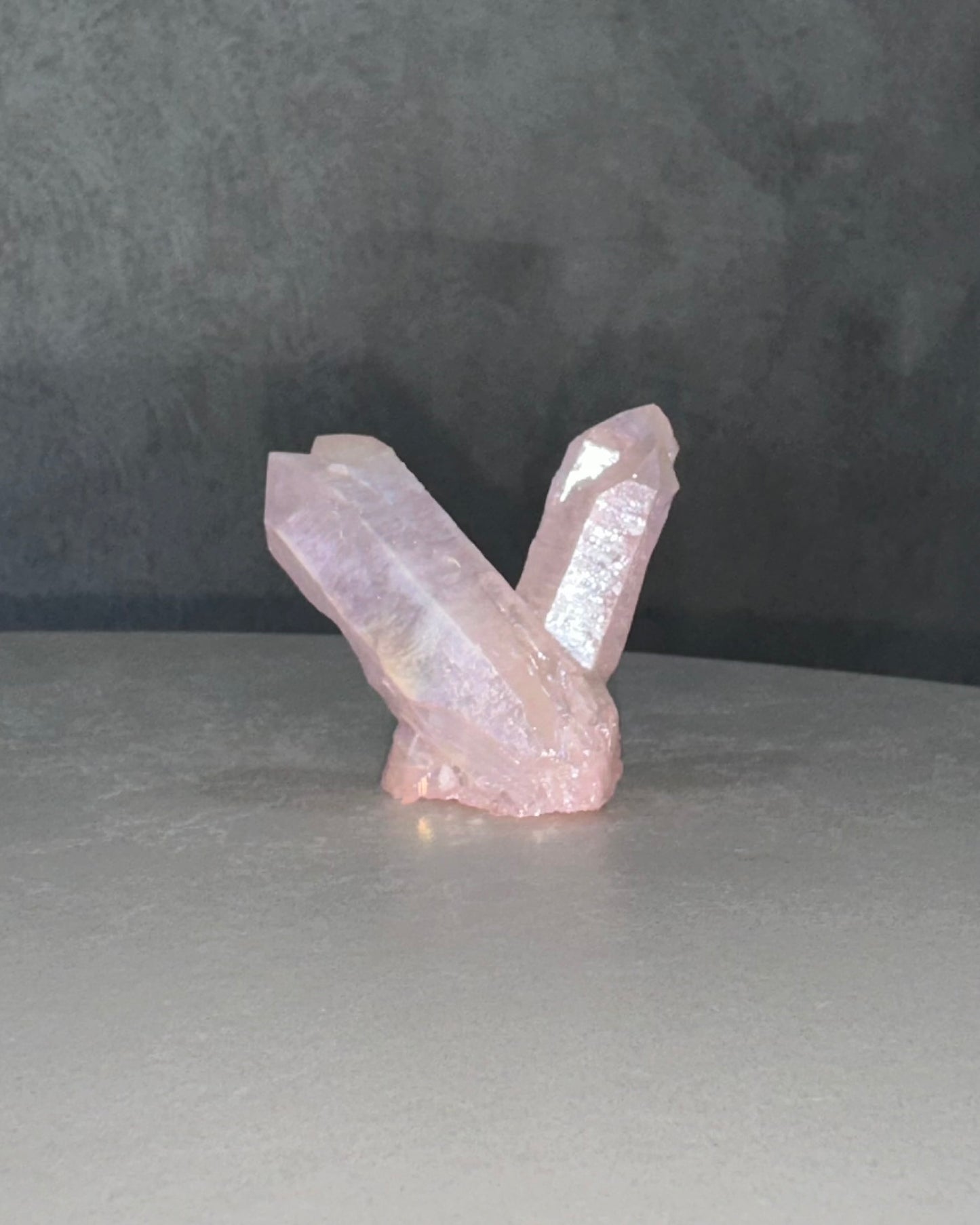 AURA CLUSTER PINK QUARTZ 01