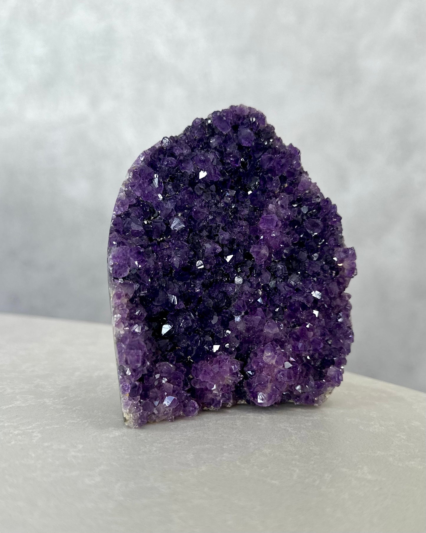 AMETHYST GEODE CLUSTER 04