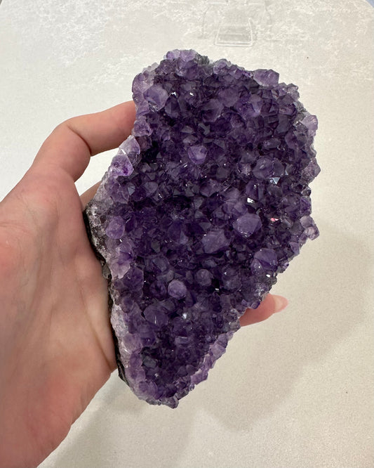 AMETHYST CLUSTER 02