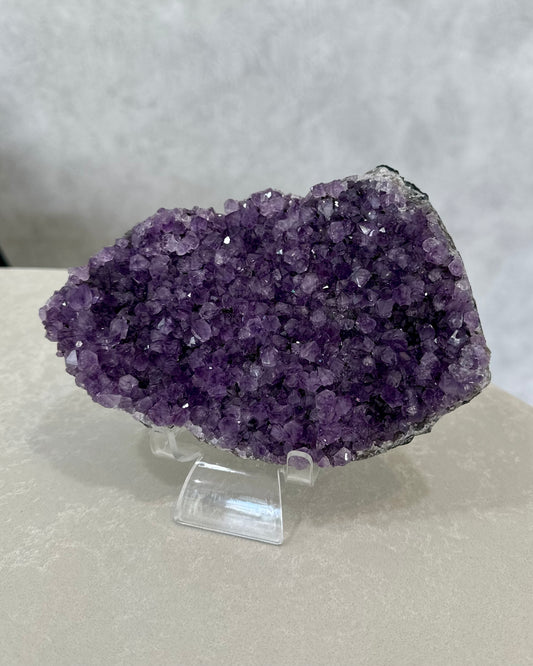 AMETHYST CLUSTER 01