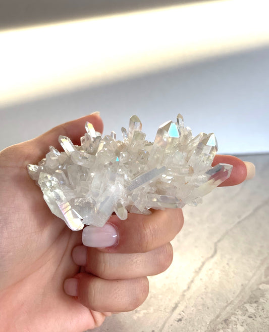 AURA CLUSTER CLEAR QUARTZ 01