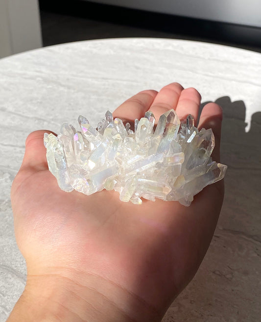 AURA CLUSTER CLEAR QUARTZ 01