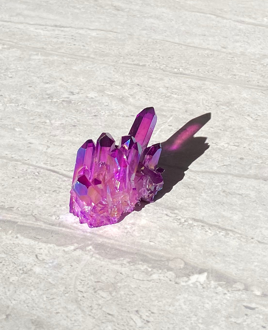 AURA CLUSTER PURPLE QUARTZ 01