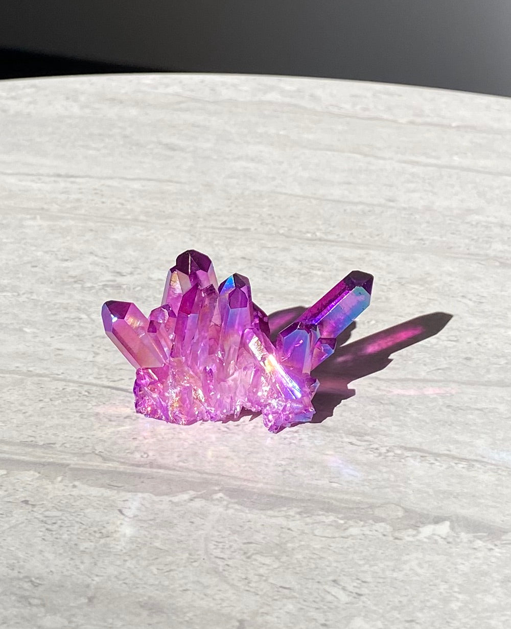 AURA CLUSTER PURPLE QUARTZ 01