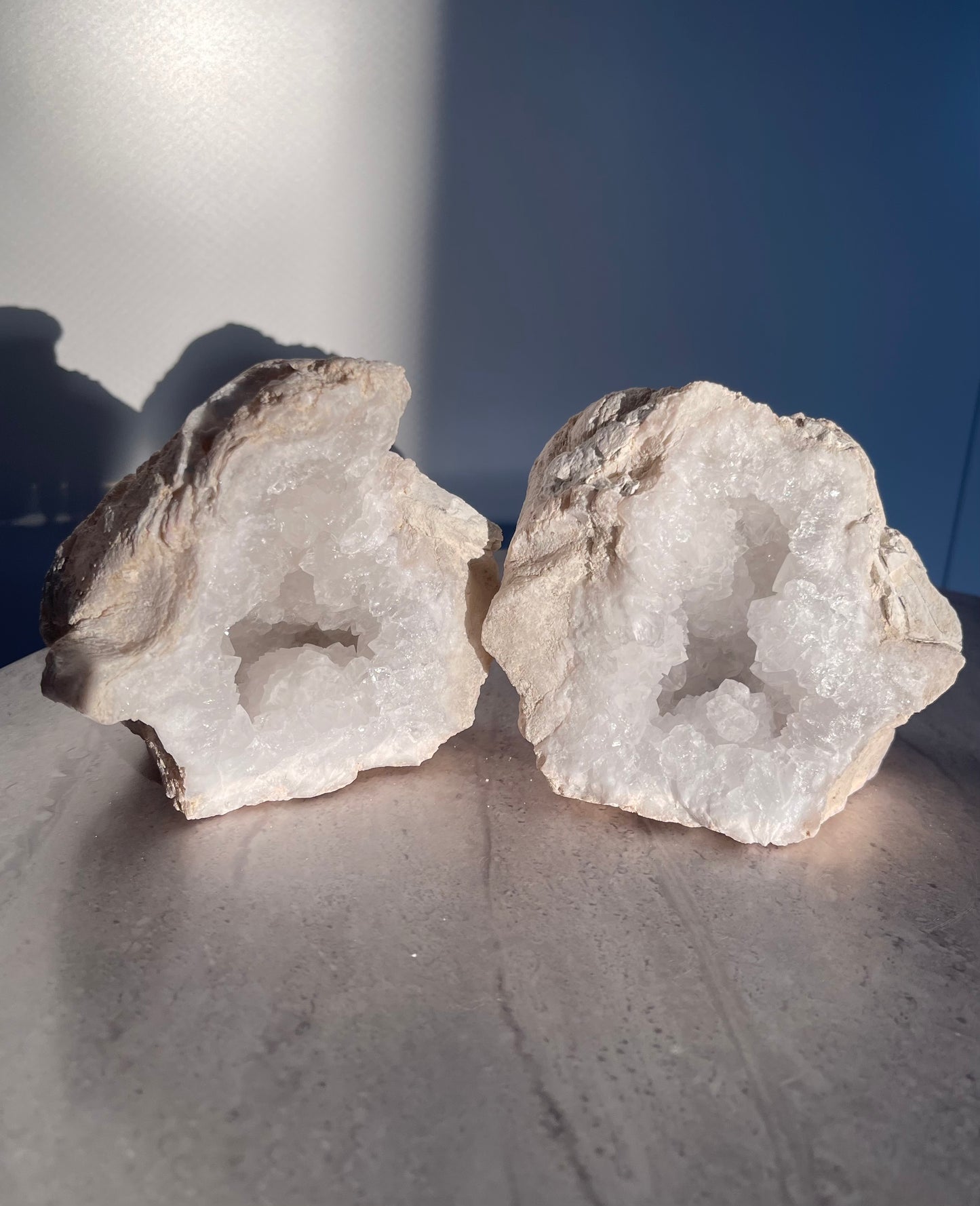 XL CLEAR QUARTZ GEODE CAVES PAIR 03