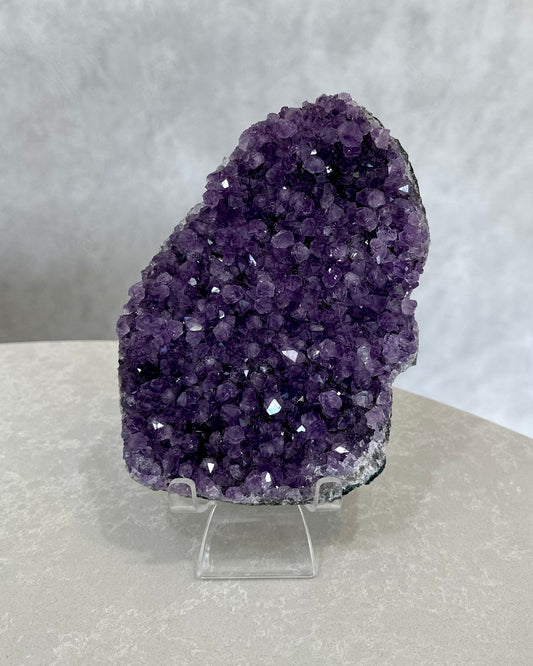 AMETHYST CLUSTER 01