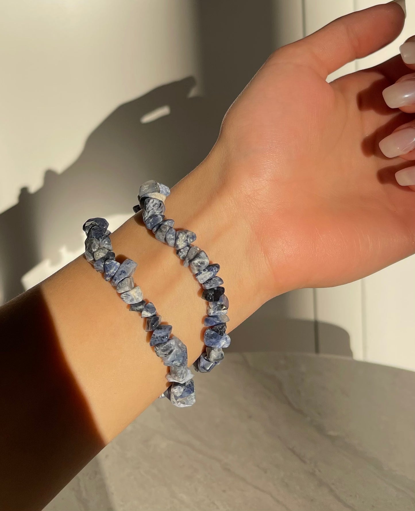 SODALITE CHIPS BRACELET