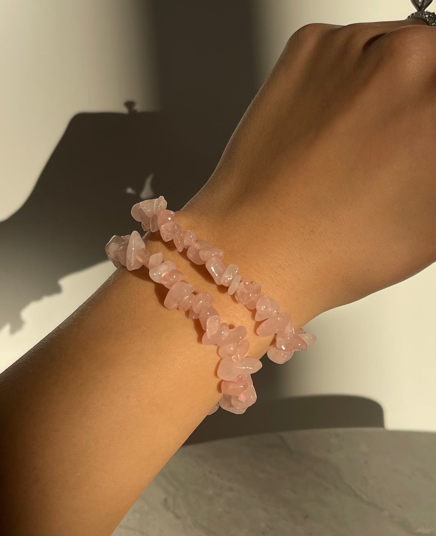 ROSE QUARTZ CHIPS BRACELET