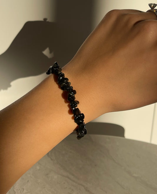 BLACK OBSIDIAN CHIPS BRACELET