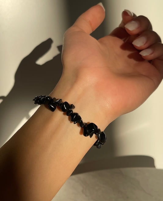 BLACK OBSIDIAN CHIPS BRACELET