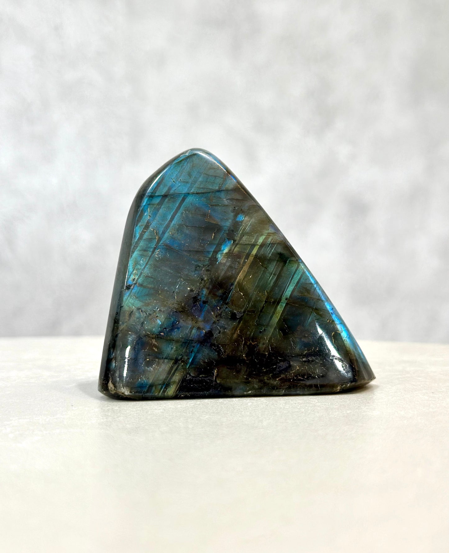 LABRADORITE 01