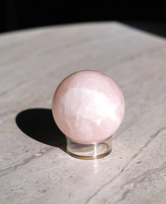 ROSE QUARTZ SPHERE 02